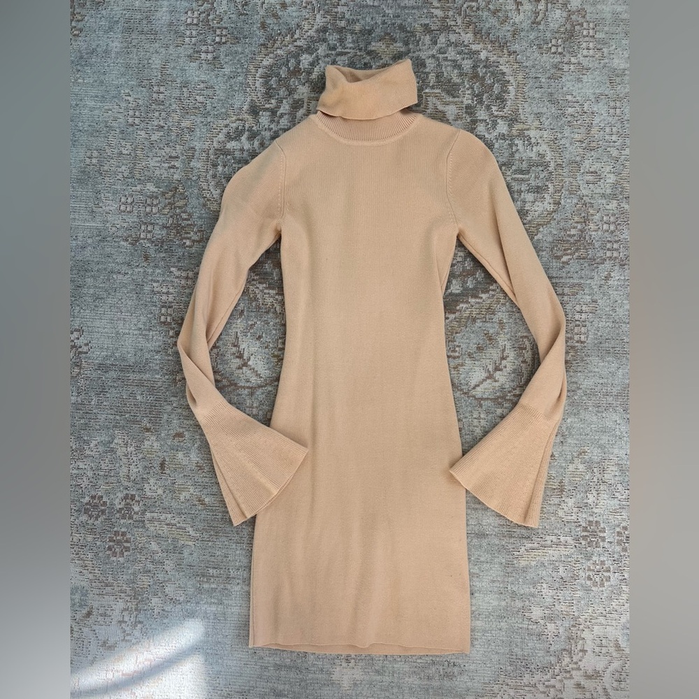 Lovers + Friends Revolve Tan/Cream Long Sleeve Dress